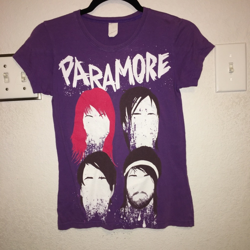 3/$15 vintage paramore band teeshirt